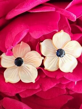 14Kt Floral Pearl Sapphire Earrings